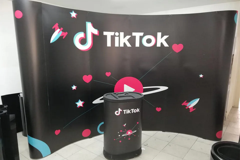 Örümcek Stand görseli